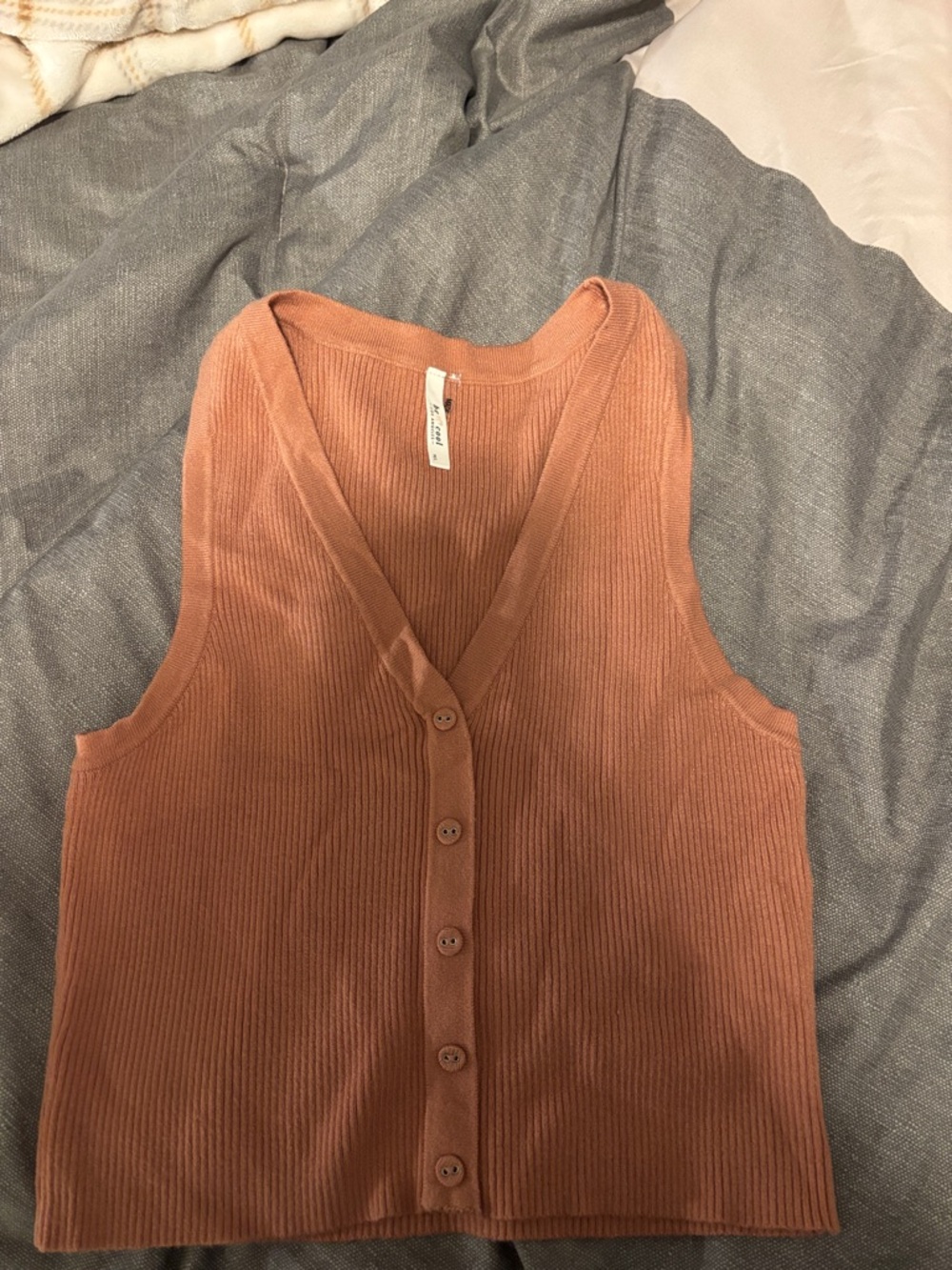 Women's Ribbed Button-Front Tank Top - Rust